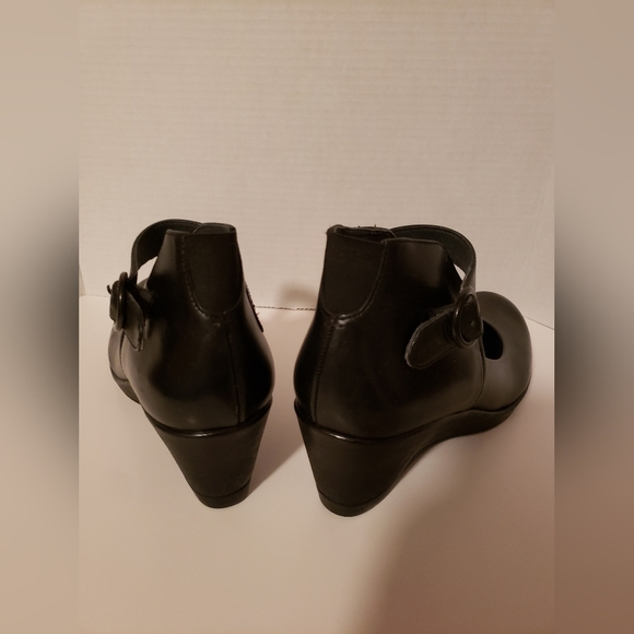Dansko Mary Jane Clogs - Picture 7 of 14